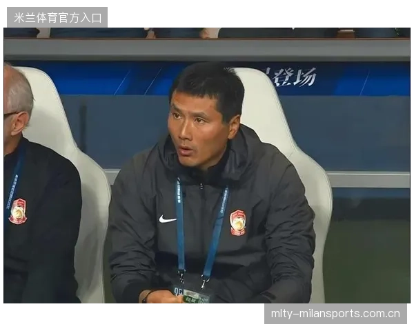 国足不是主力：邵佳一在亚运的“秘密武器”背后